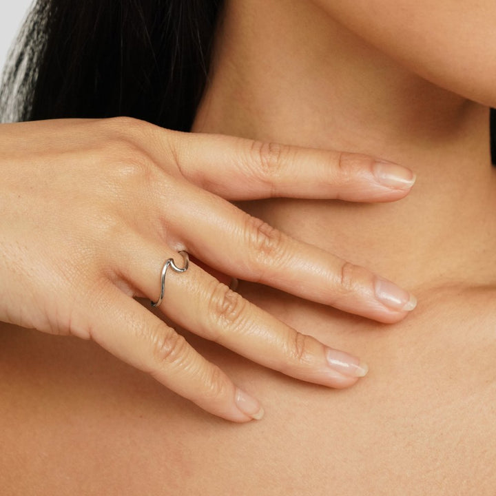 イマリシルバーウェーブリング